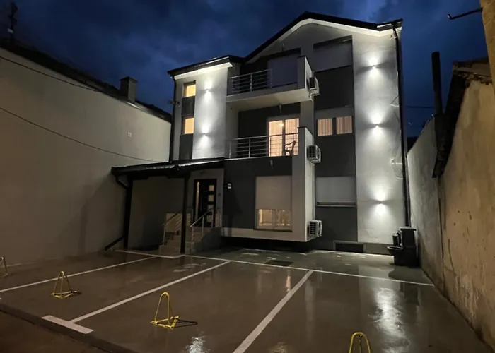 Tesla Centar Free Parking شقة *